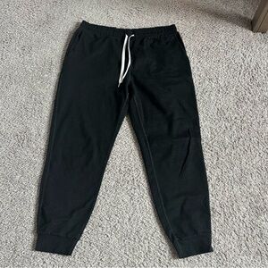 Vuori Performance jogger in black